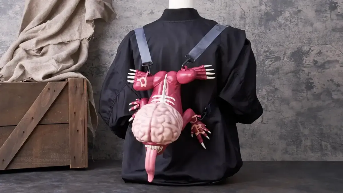 The Licker popcorn bucket from Universal Studios Japan x Resident Evil Requiem.