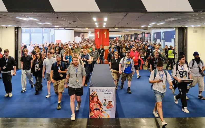 A crowd of participants entering the UK Games Expo convention. (photo: Rascal News)